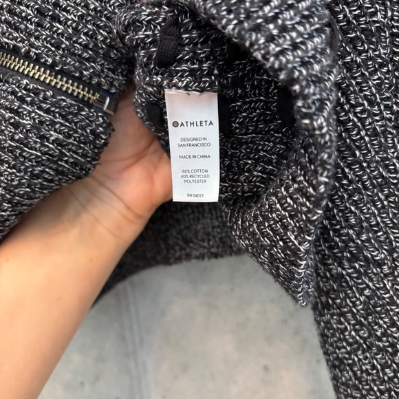Athleta Swissvale Bomber Sweater, Heather Grey/Black, size Medium - Picture 12 of 14